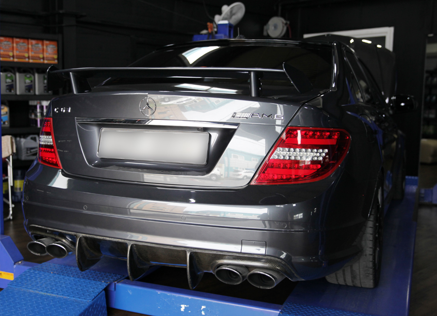 벤츠 C63 AMG 엔진오일