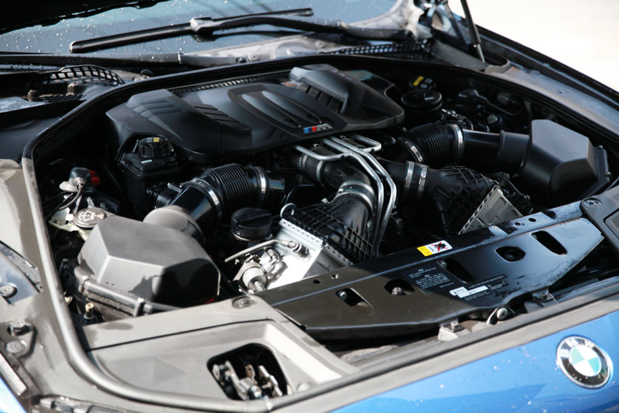 BMW F10 M5 ENGINE